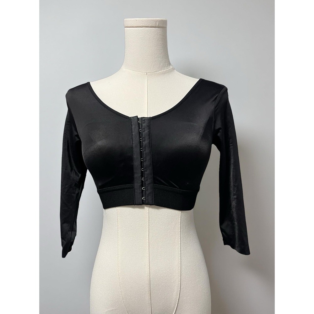 Black Front-Closure Long-Sleeve Compression Top